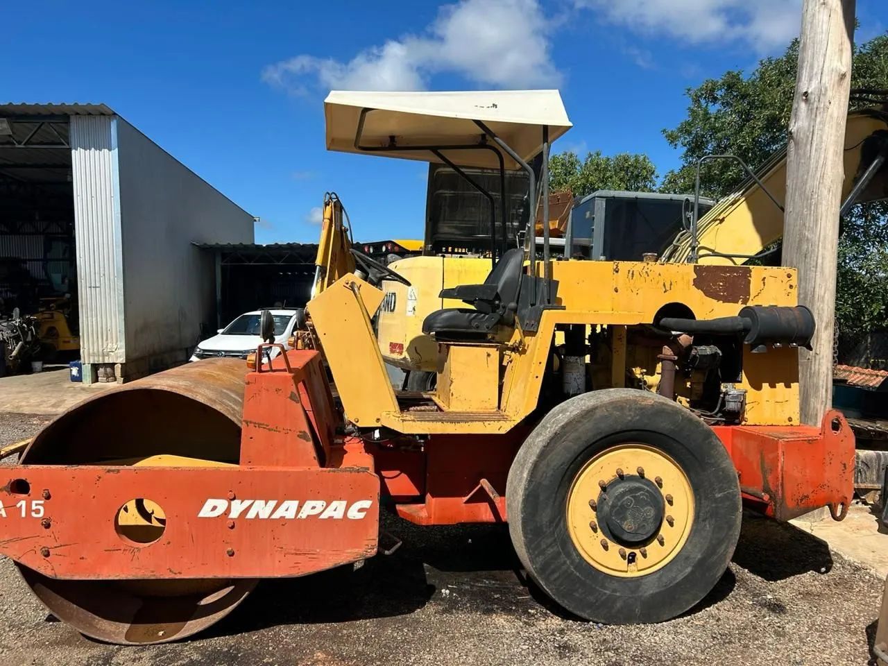 ROLO COMPACTADOR DYNAPAC CA15 MOTOR PERKINS 4236 - Foto 2