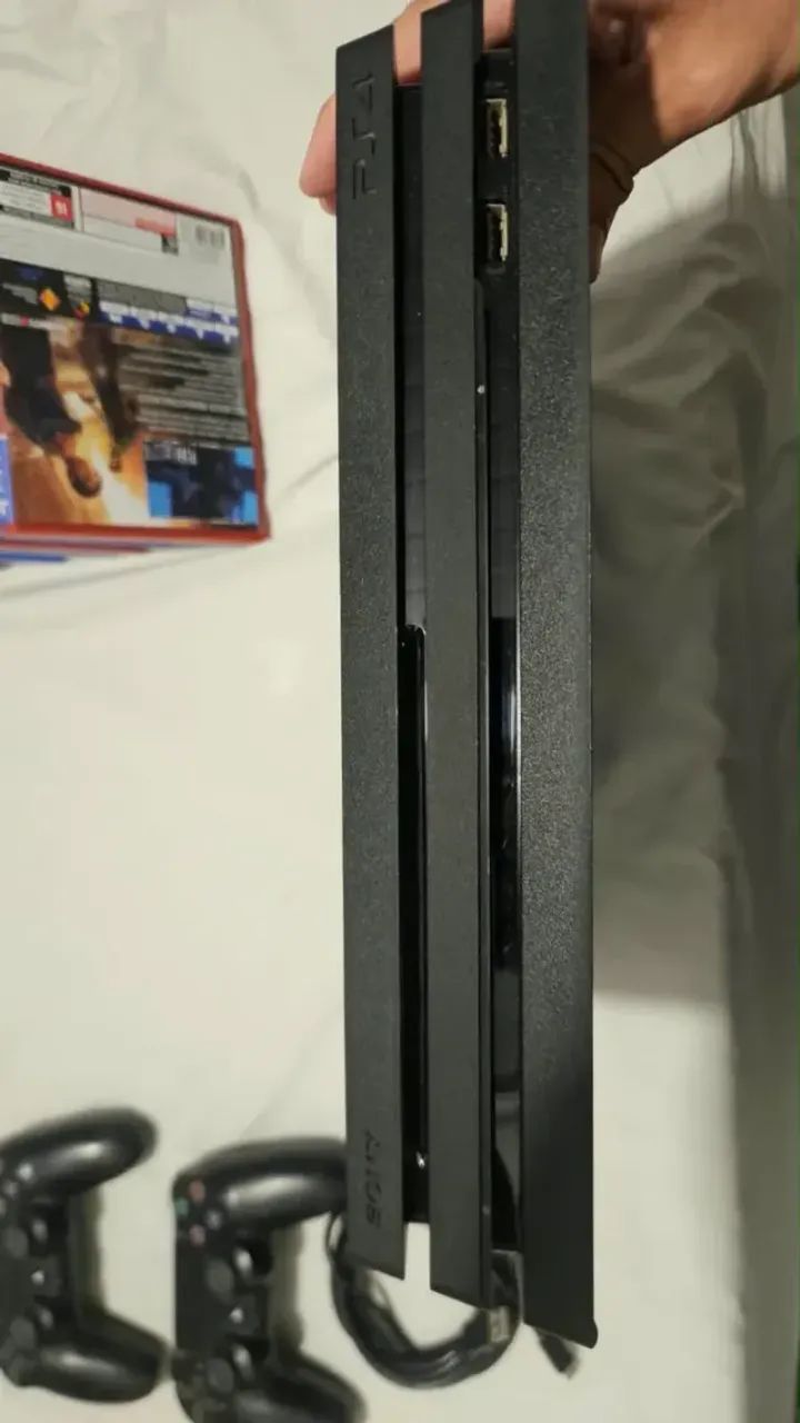 PlayStation 4 Pro 1TB 4K - Foto 3