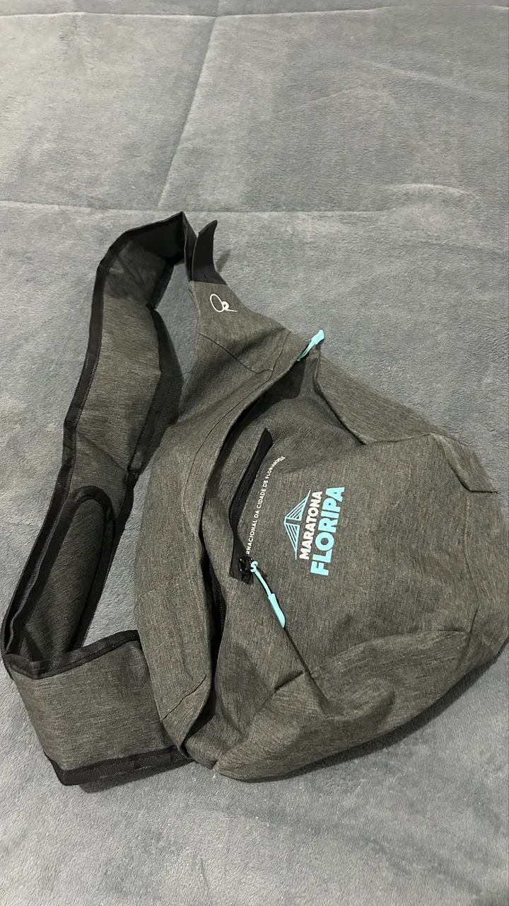 Bolsa transversal tipo mochila  - Foto 4