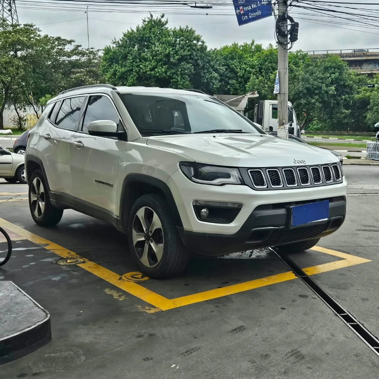 Jeep Compass LONGITUDE 2.0 4x4 Dies. 16V Aut., foto 3 de 12