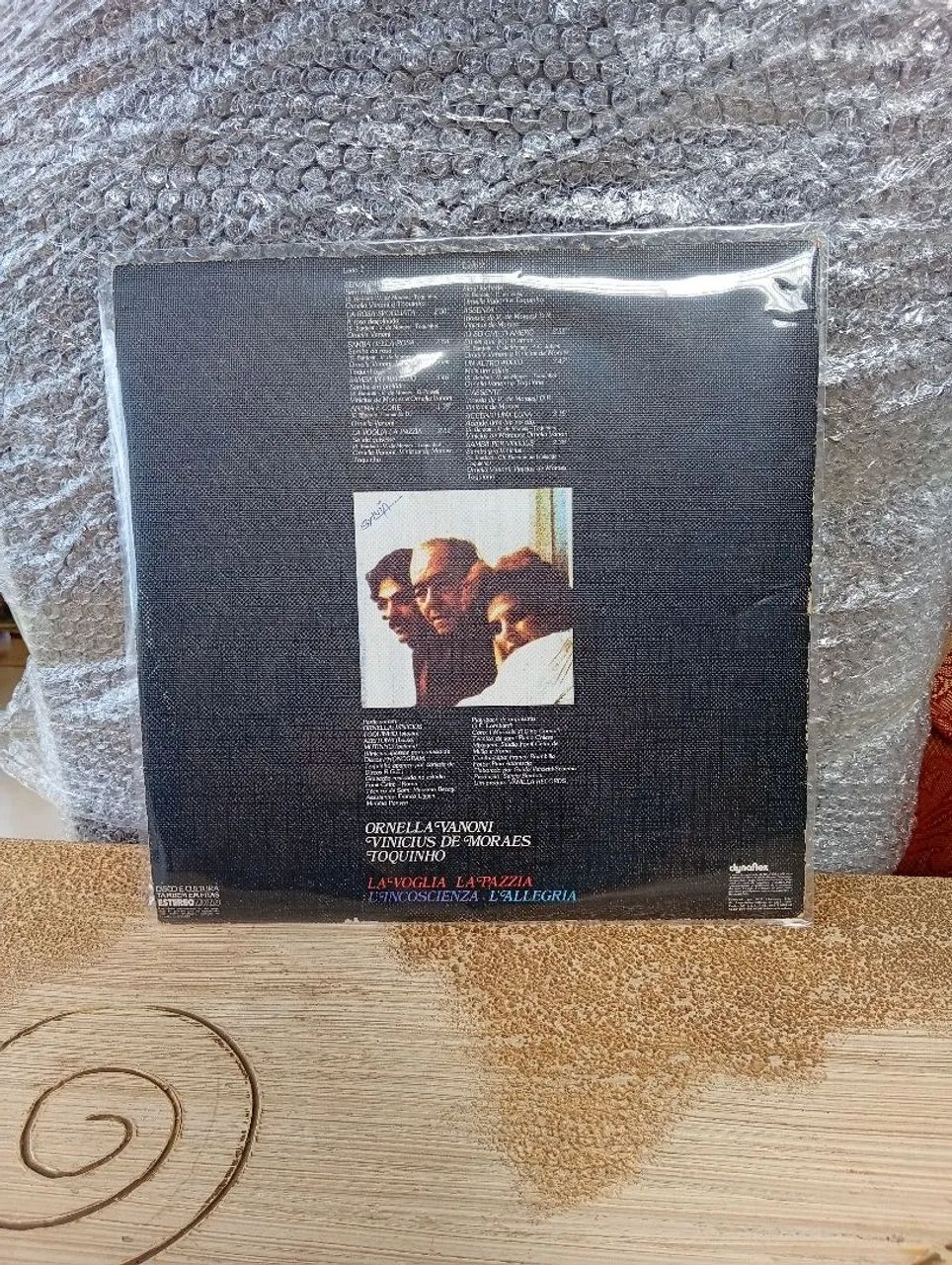 Disco vinil Ornella vanoni Vinícius de Moraes toquinho - Foto 2
