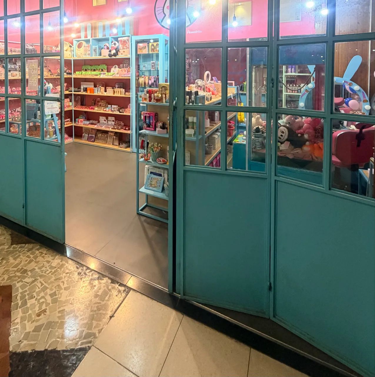 PASSO PONTO OPORTUNIDADE LOJA DE COSMÉTICOS E PERFUMES  - Foto 4