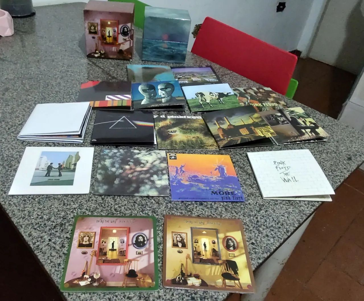 新品16CD　ピンク・フロイド　PINK FLOYD　OH BY THE WAY PINK FLOYD-OH BY THE WAY (STUDIO ALBUM BOXSET): Amazon.com.br: CD