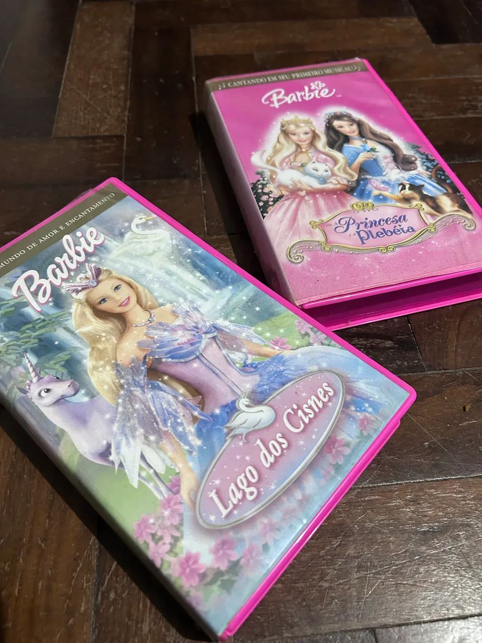Fita VHs original Barbie Lago do Cisnes e a princesa e a plebeia 