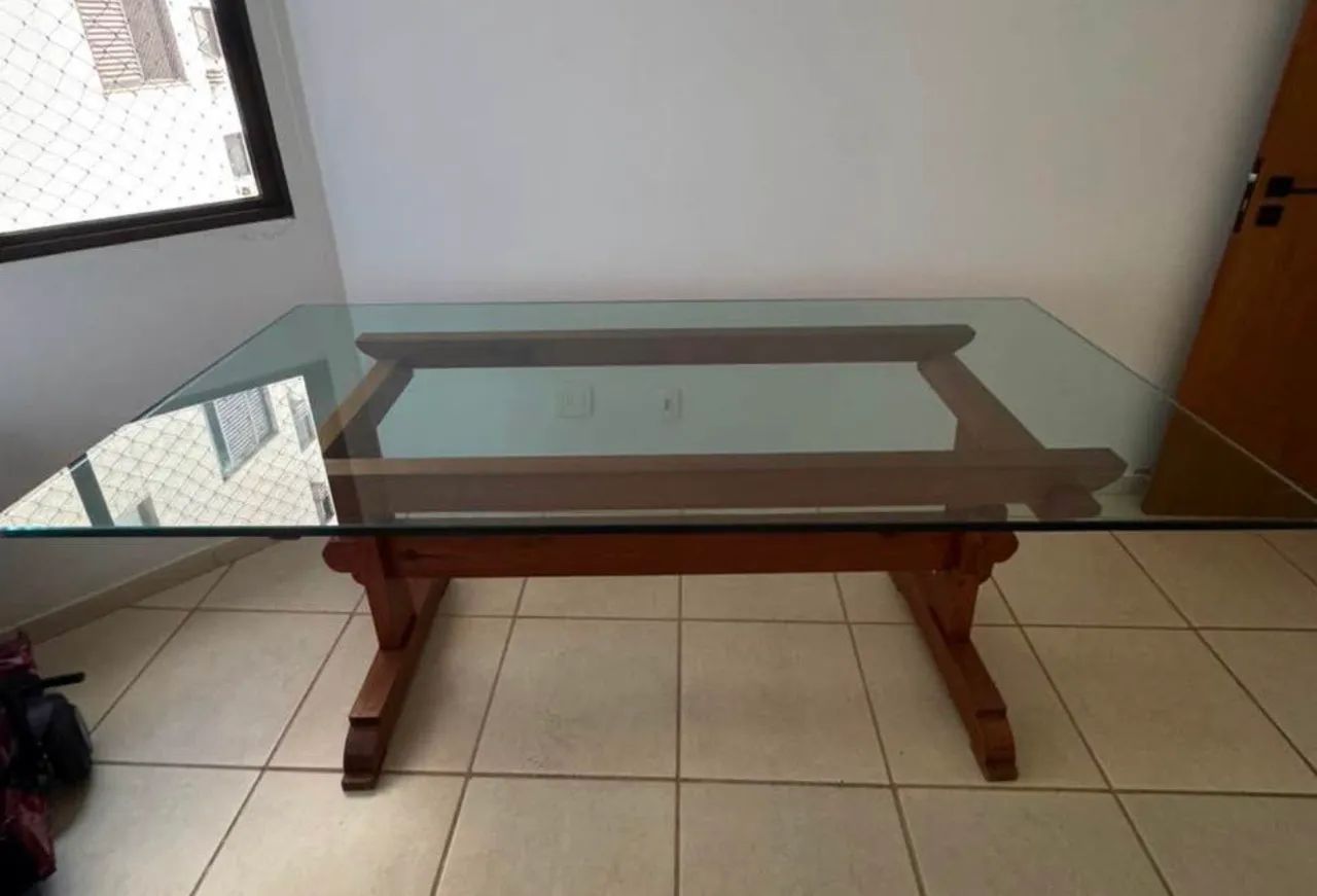 Mesa madeira maciça e tampo de cristal belga  - Foto 2
