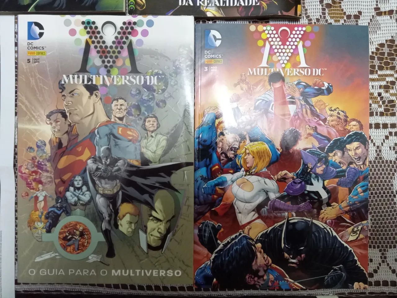 Coleção completa Multiverso DC, em 9 volumes da panini comics  - Foto 2