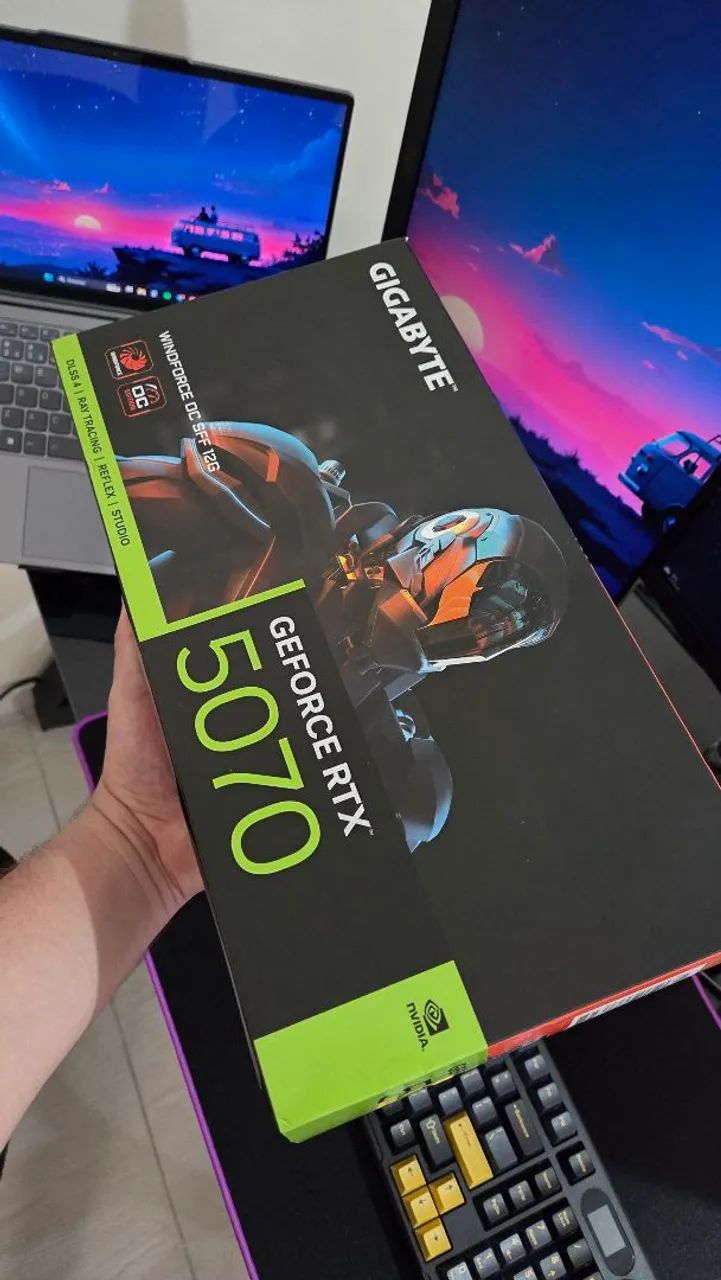 (Lacrada) RTX 5070 12GB Gigabyte Windforce OC SFF Geforce Nvidia - Foto 3