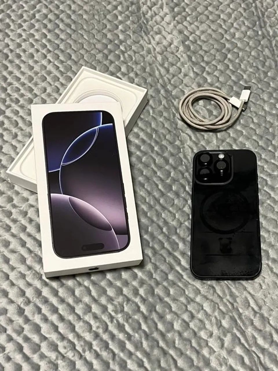 IPHONE 16 PRO - Foto 4