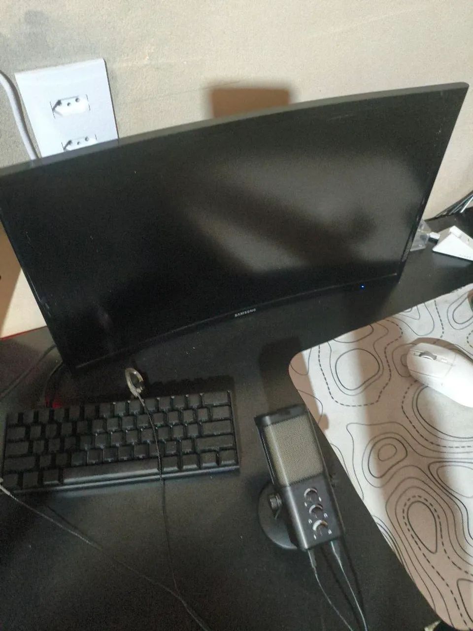 MONITOR 24 POLEGADAS SAMSUNG, TELA CURVA - Foto 2