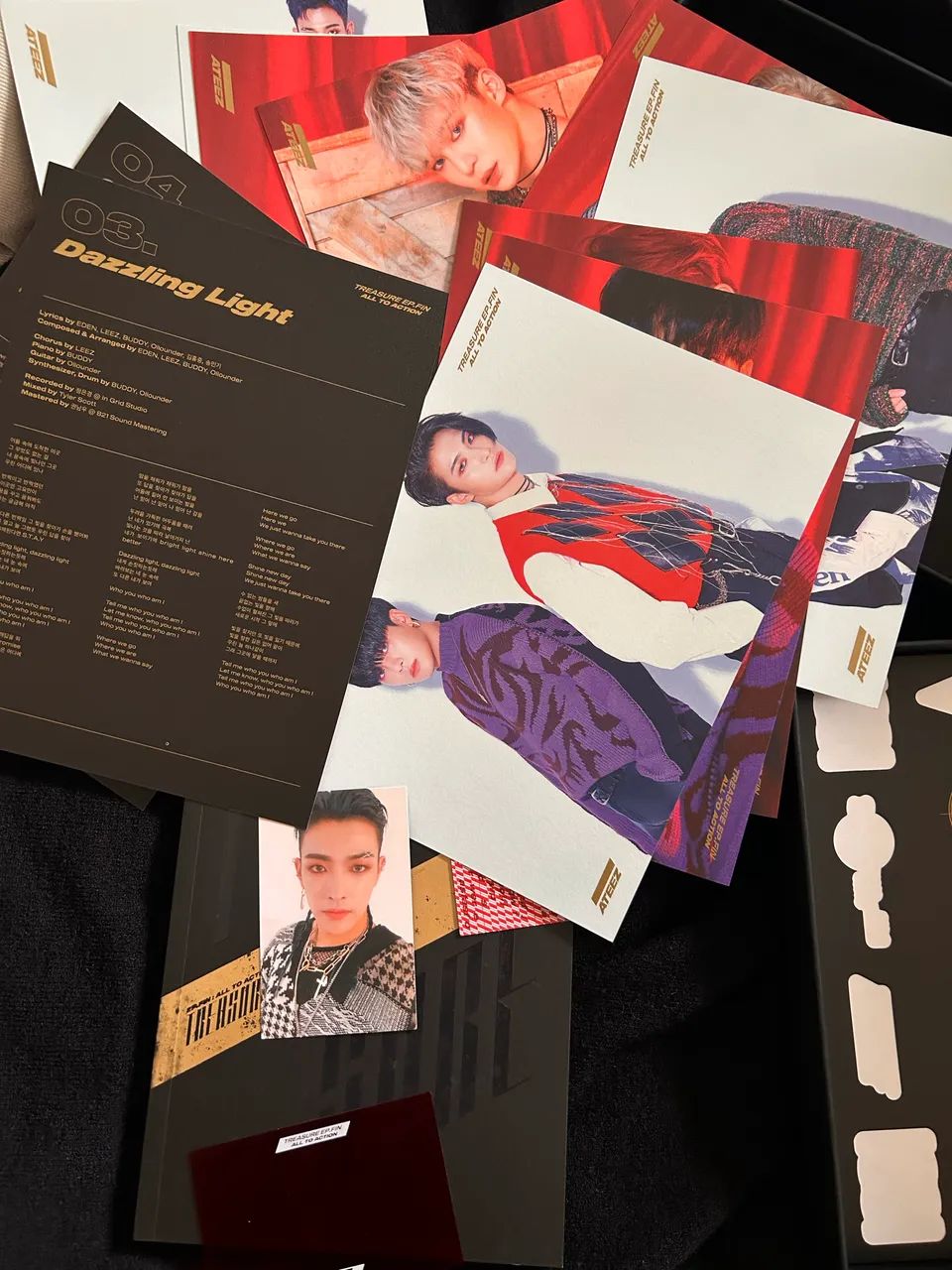 ÁLBUM ATEEZ ALL TO ACTION - Foto 3