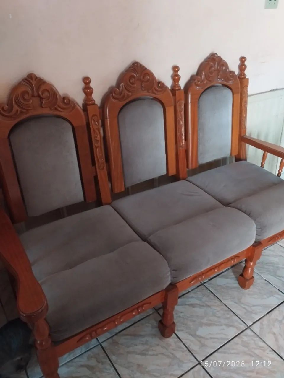 Conjunto de Sofás 2 e 3 Lugares Estilo Colonial