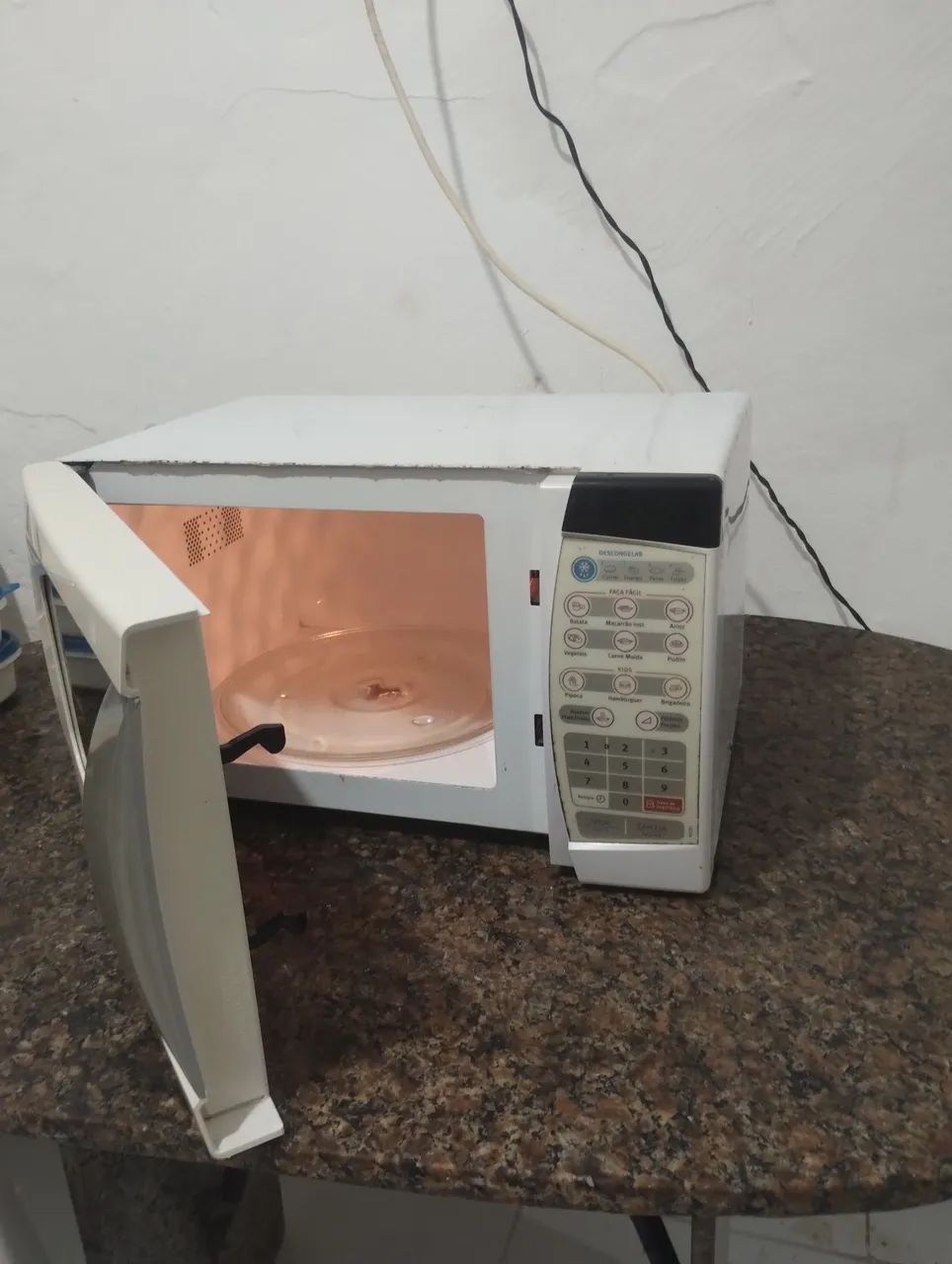Microondas Eletrolux todo perfeitamente  - Foto 3