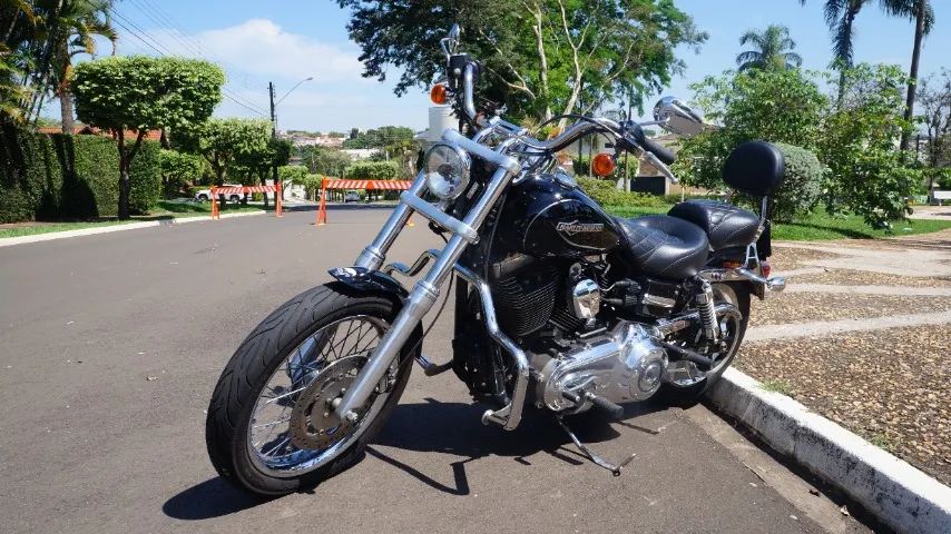 Harley-Davidson Dyna Super Glide Custom 2011 - 51.700 km - Foto 2