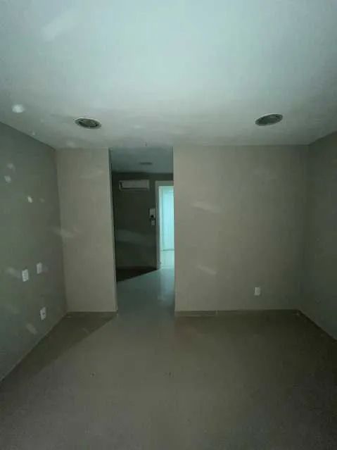 Sala : / Comercial / Inhaúma