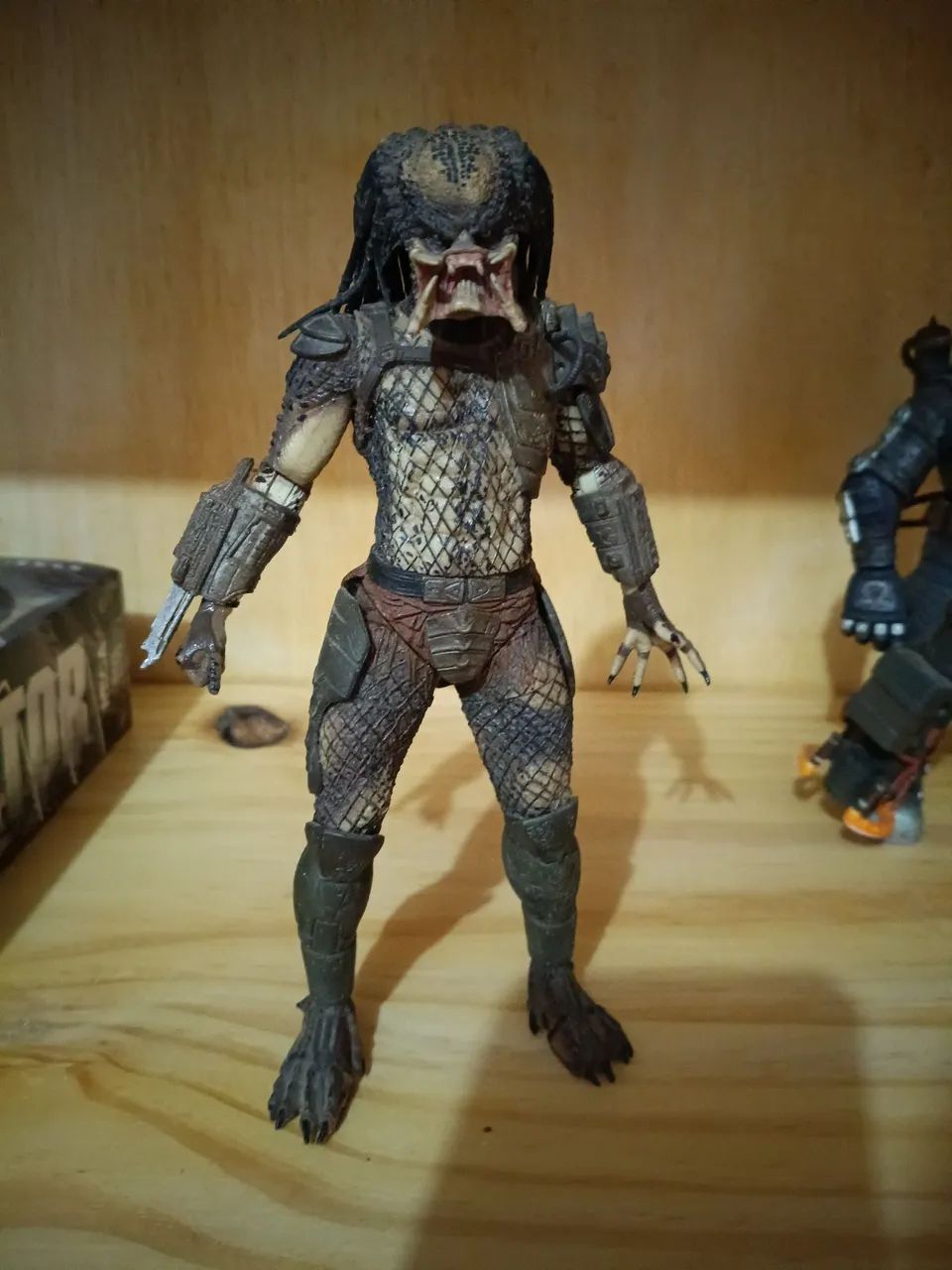 Neca predator jungle hunter