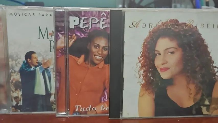 CD Roberto Carlos Adryana Ribeiro e outros - Foto 3