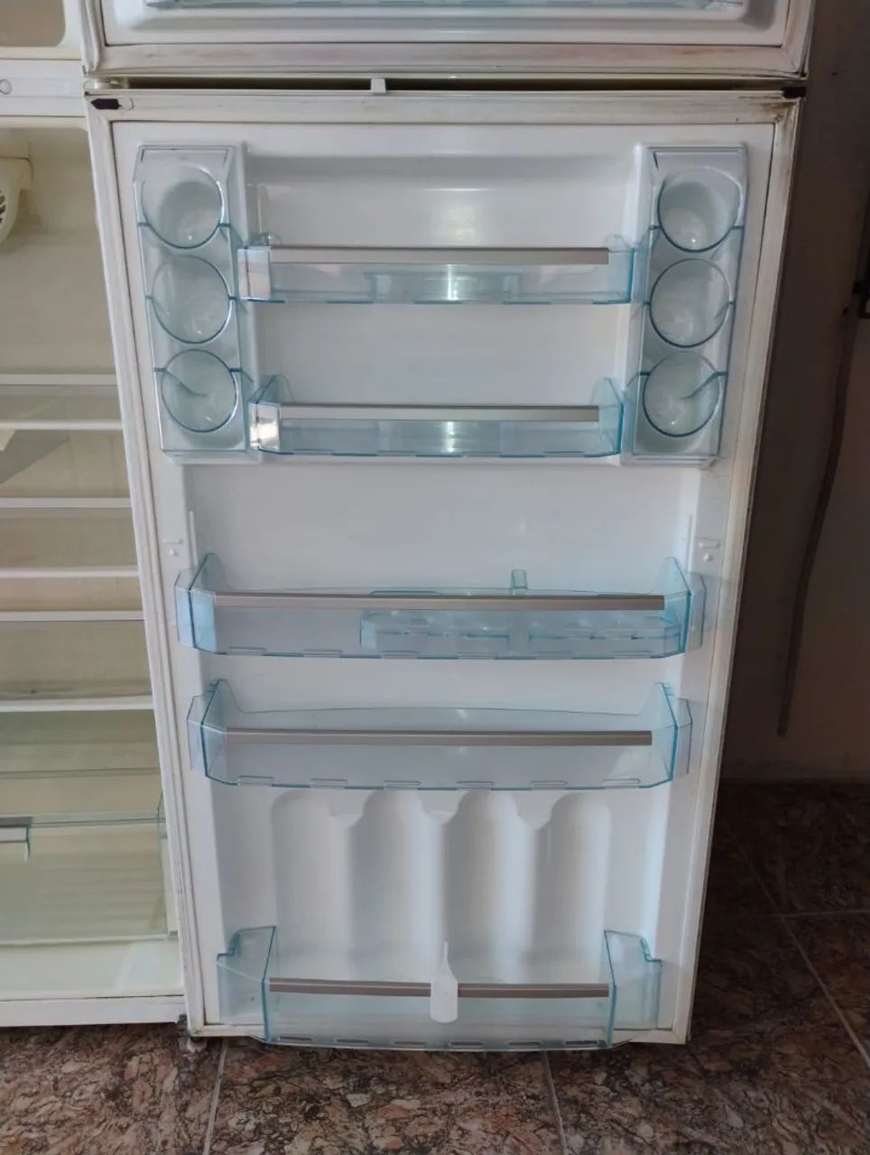 VENDO GELADEIRA 