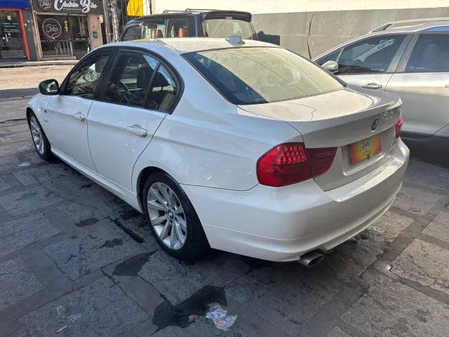 BMW 320I A 2010 - Foto 4