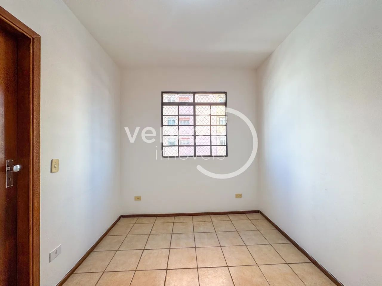 Apartamento para alugar no Edifício Firenze, Centro de Londrina - Foto 4