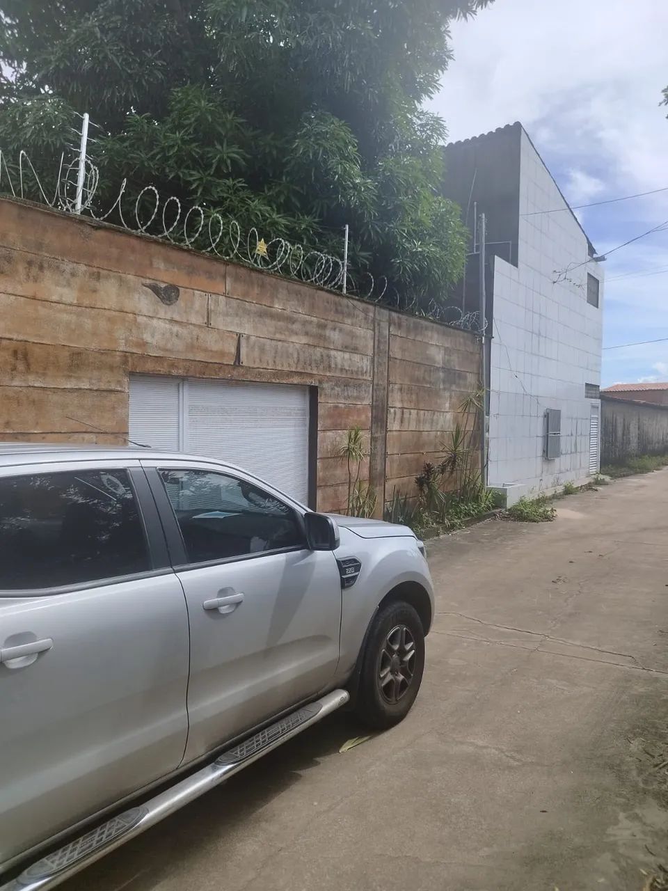 CASA E 1 PRÉDIO COM 06 KITNETS NA RAPOSA-MA - Foto 2