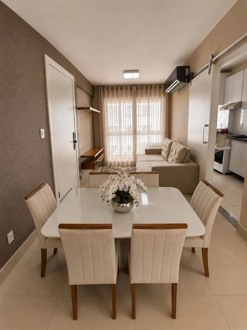 Apartamento mobiliado com 3 quartos no Garden Bosque da Saude