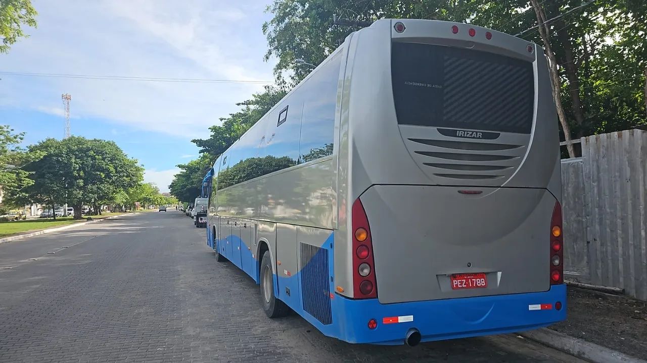 VENDE-SE ÔNIBUS IRIZAR 2010  - Foto 3