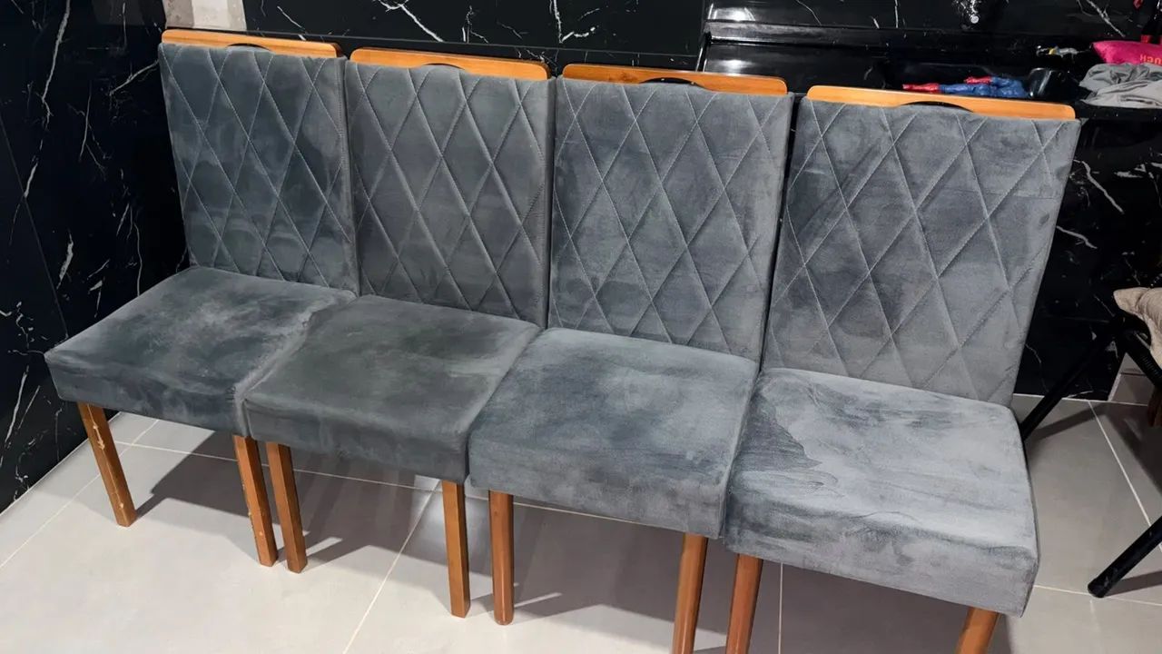 vendo cadeiras 200 cada