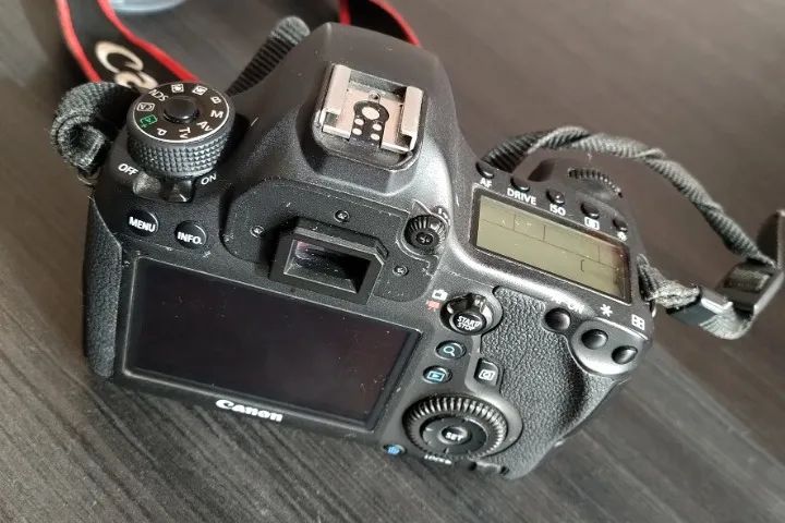 Camera Canon 6D - Foto 2