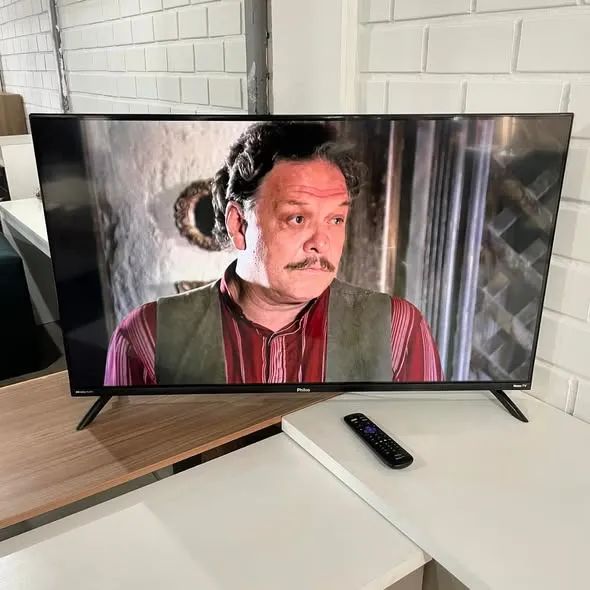 TV "40" Smart Philco , pouquissimo usada imagem impecavel - Foto 2