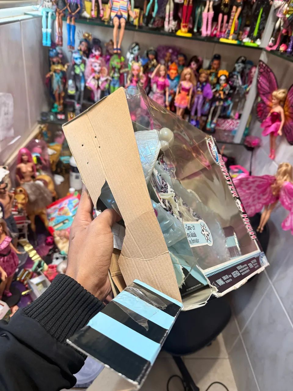 Cama monster high abbey completa ,caixa com rasgado - Foto 3