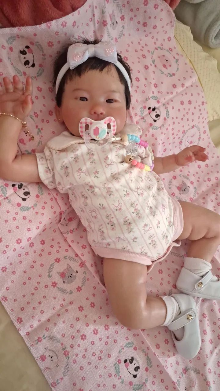 Bebê Reborn Kit Cai Asiática  - Foto 3