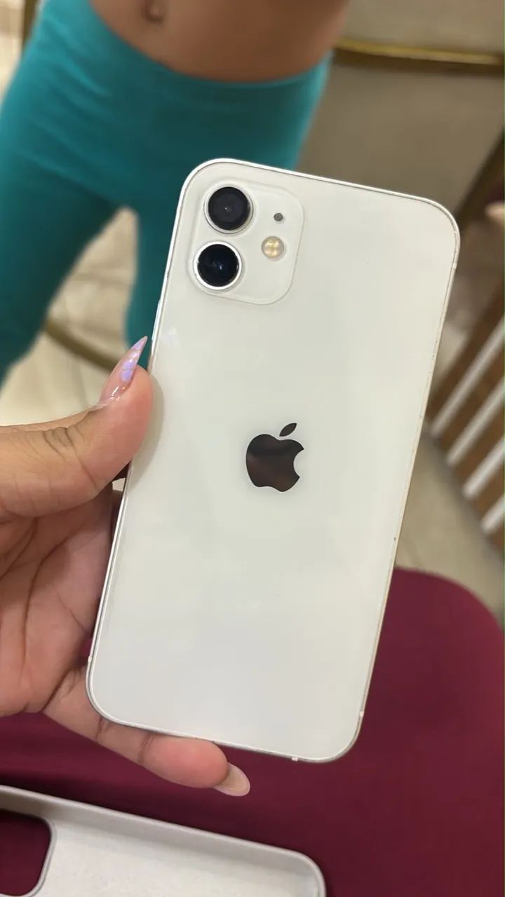 iPhone 12