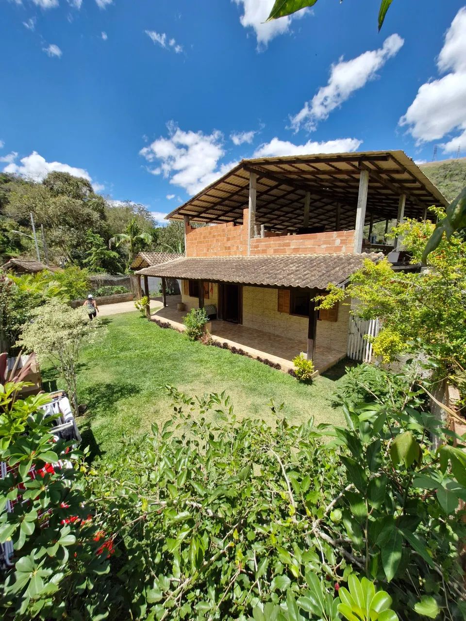 Casa com um amplo espaço  - Foto 4