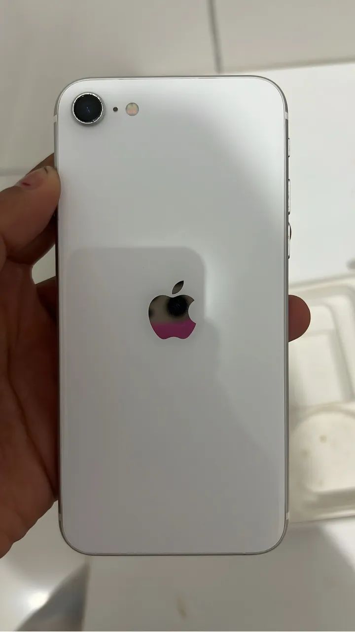iPhone SE 2022