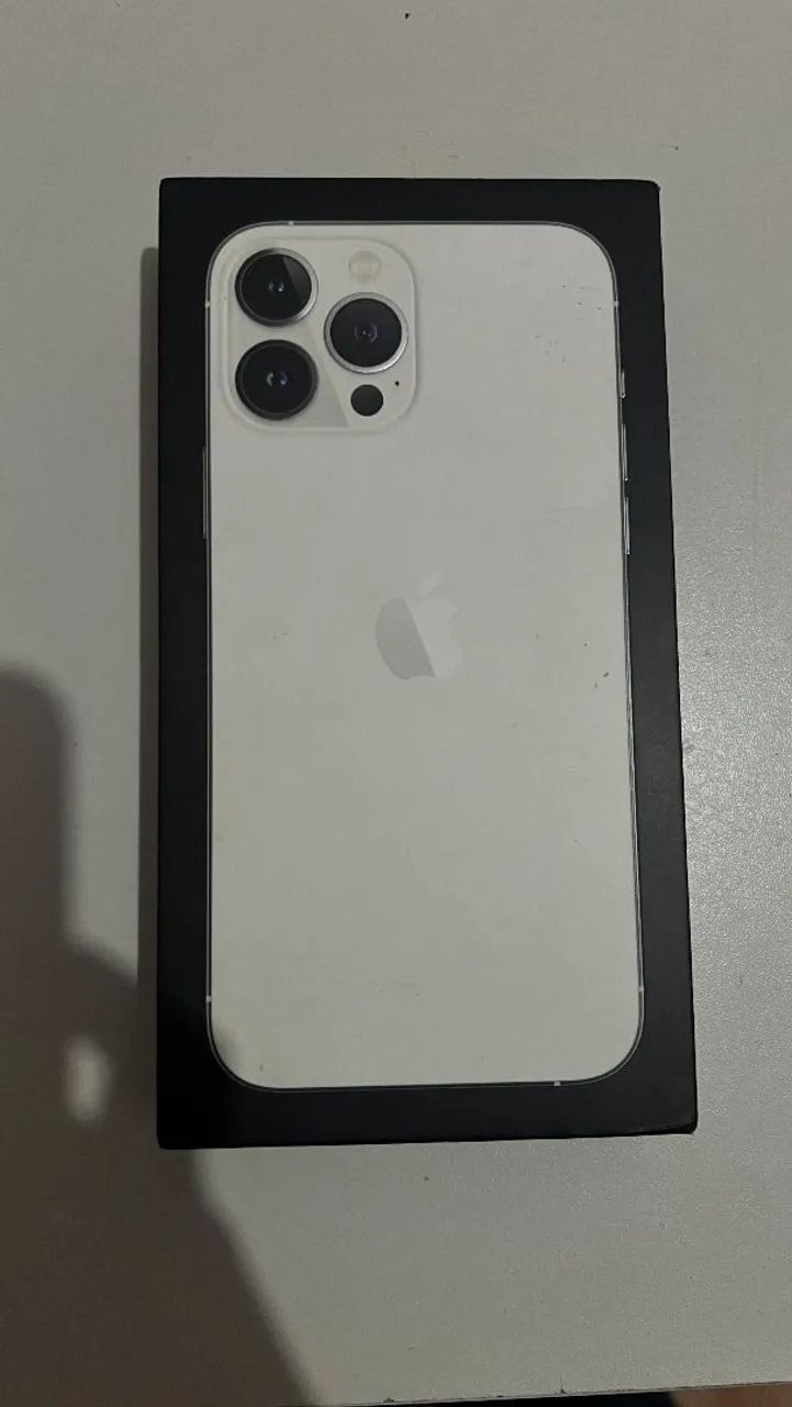Caixinha iPhone 13 pro max 