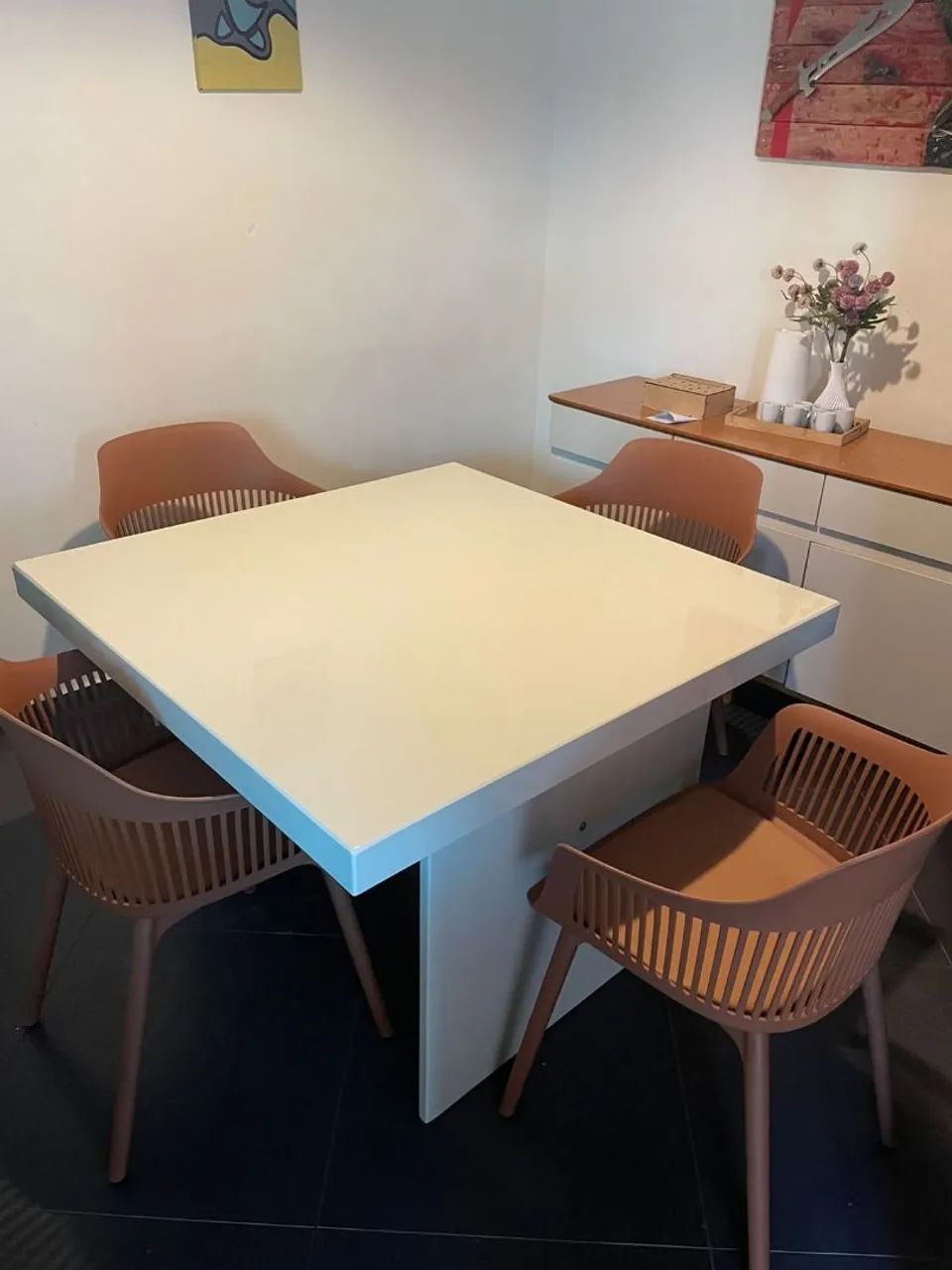 Mesa pedra de ardósia com cadeiras polipropileno  - Foto 5