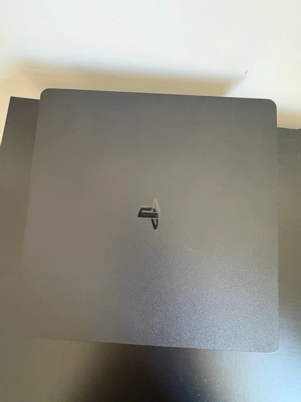 Ps4 slim - 1Tb - Foto 3