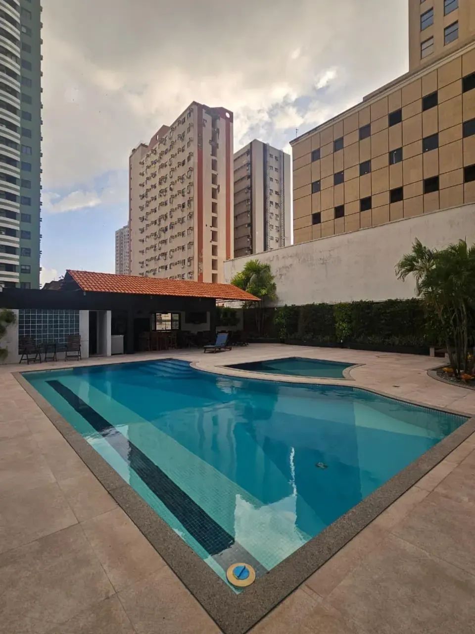 Torre de Molina | Venda | 3 suítes | 2 vagas - Foto 2