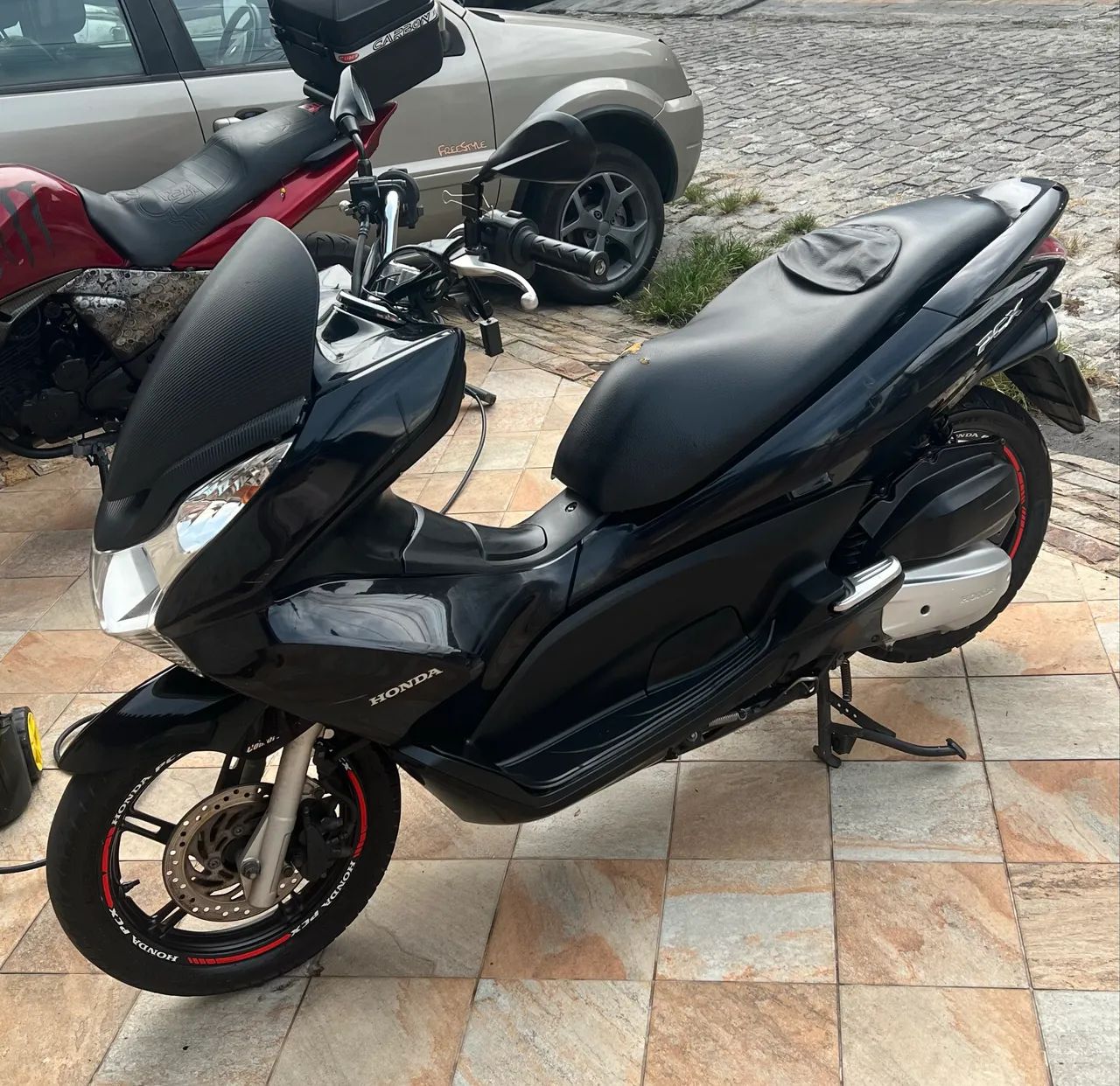 Honda 150/dlx 2015 - 1470259613 | OLX