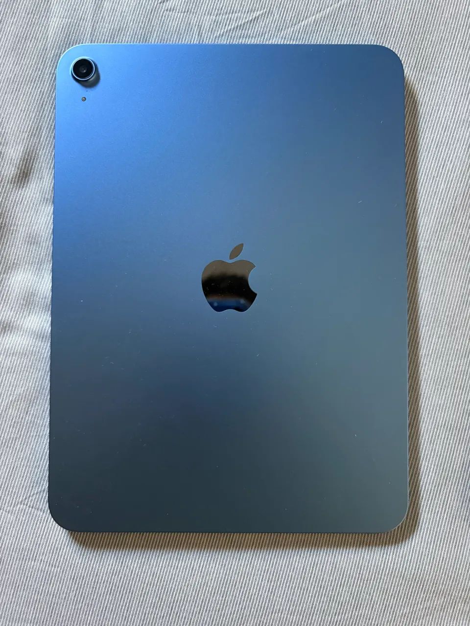 Ipad 11 A3354 Wi-fi 128gb Azul + teclado + caneta - Tablets e E