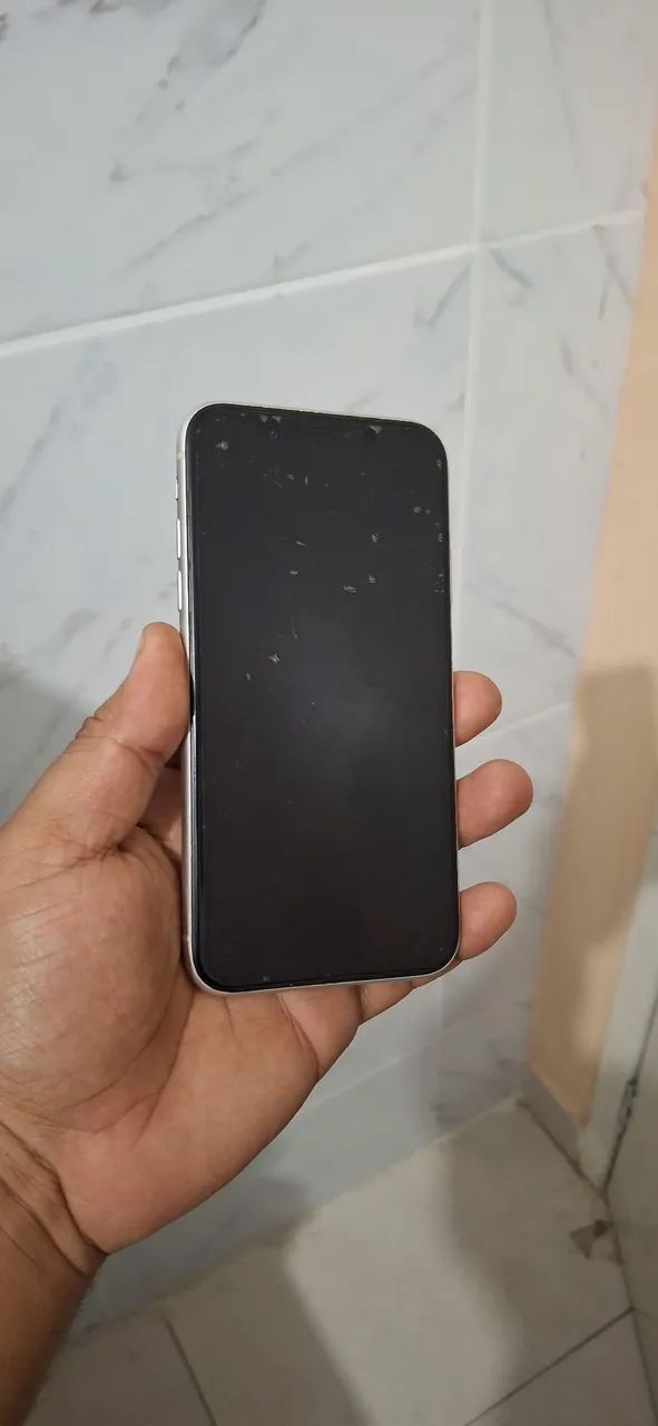 Iphone 11 super conservado - Foto 2