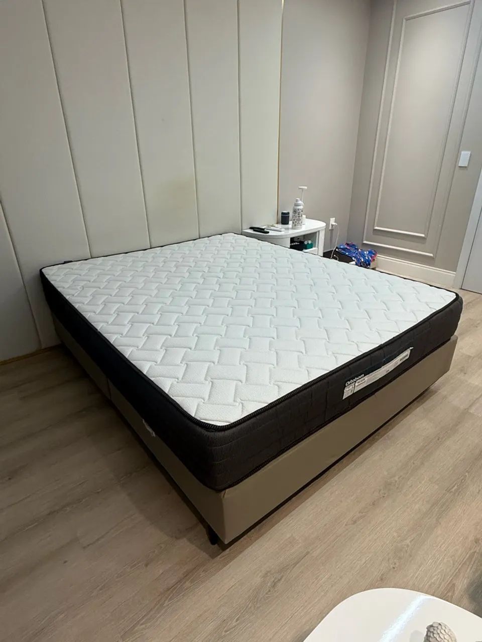 Cama Queen Ortobom seminova - Foto 2