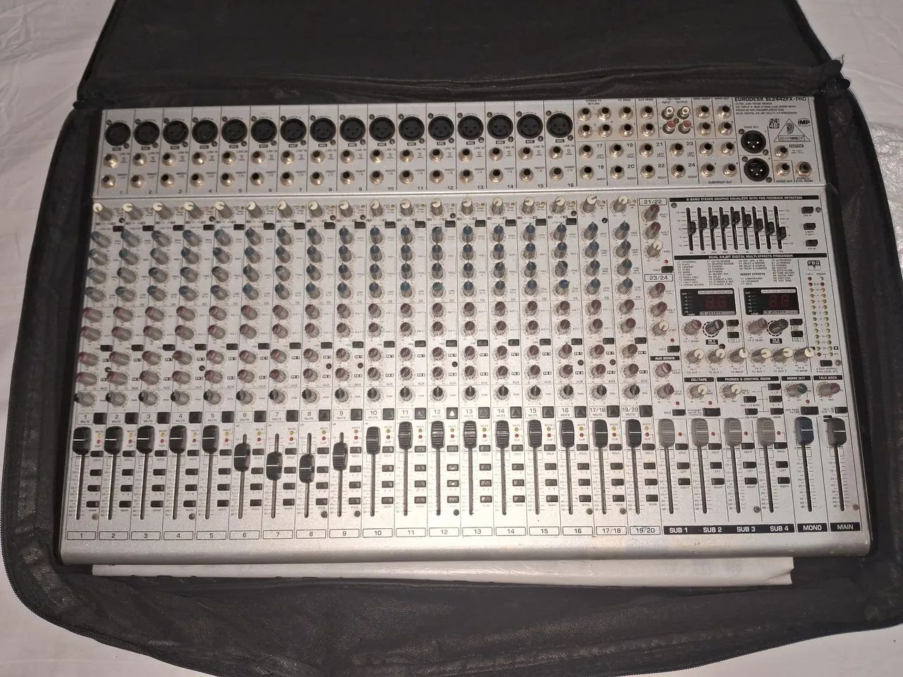  Behringer Eurodesk SL2442FX-PRO  - Foto 2