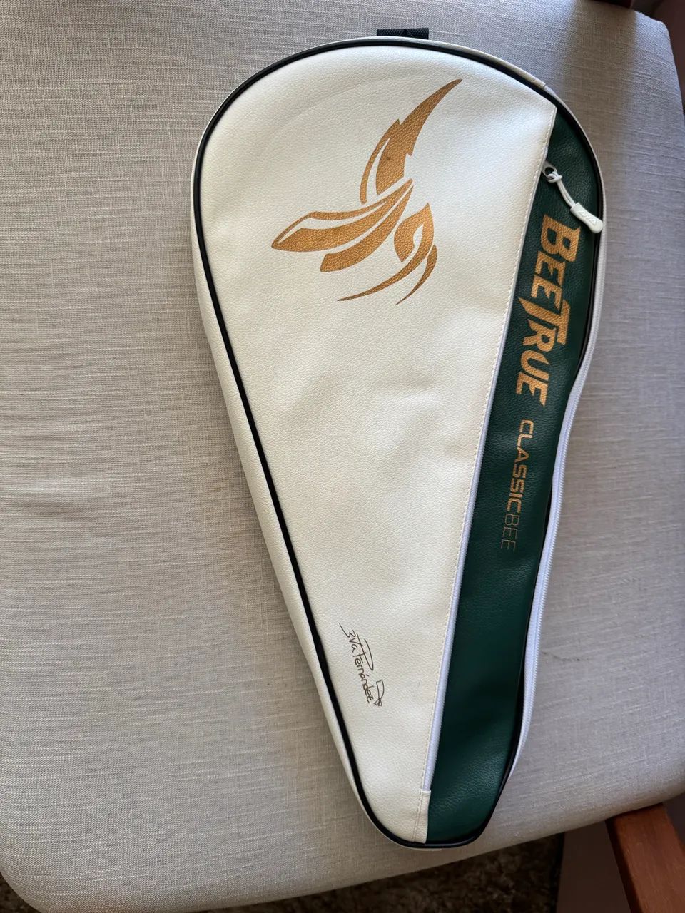 Raquete Beach Tennis BeeTrue Poison Bee 2025 12K Carbon AMA Sport
