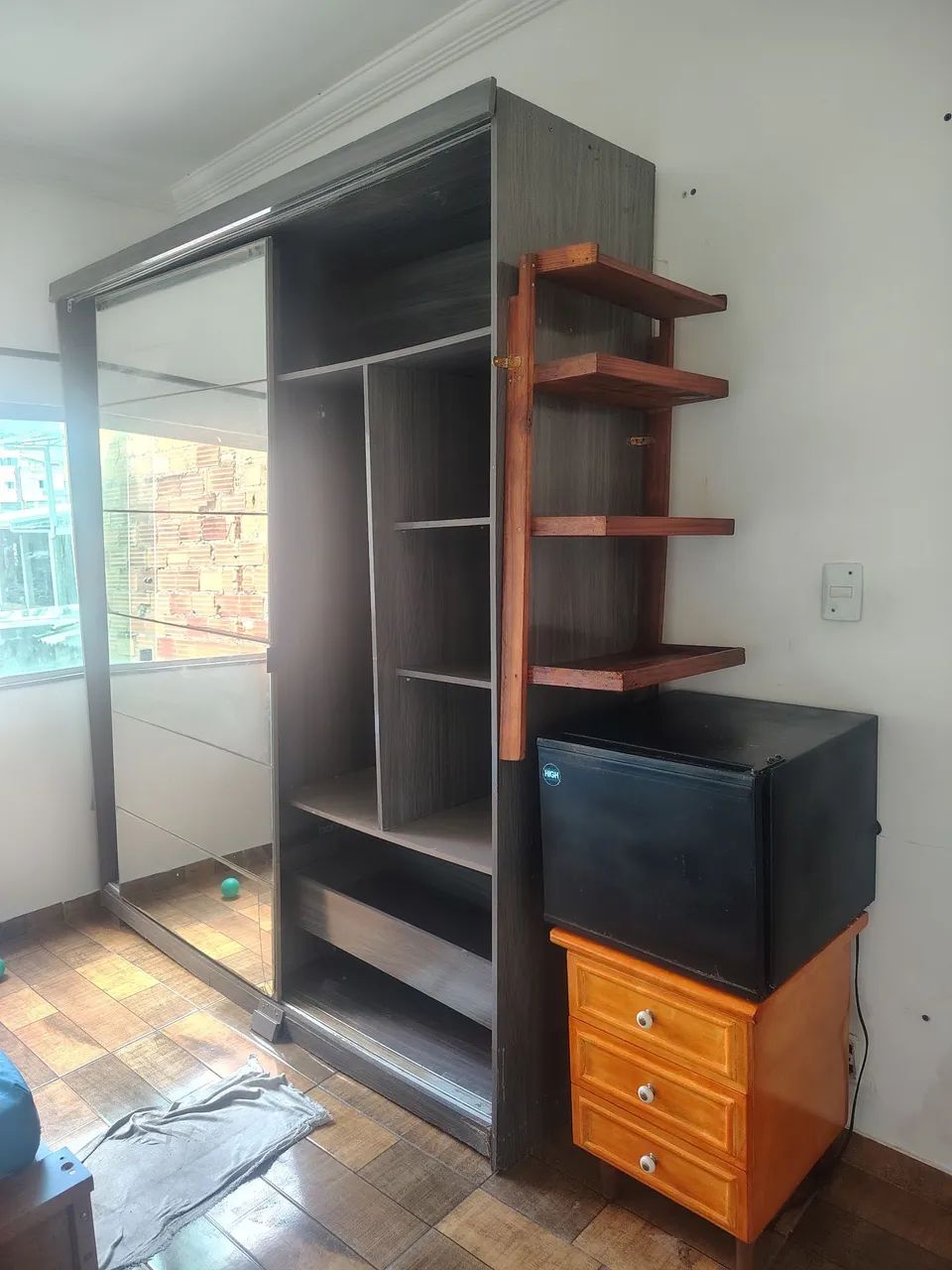 Alugo suíte,QUARTO E BANHEIRO  - Foto 2