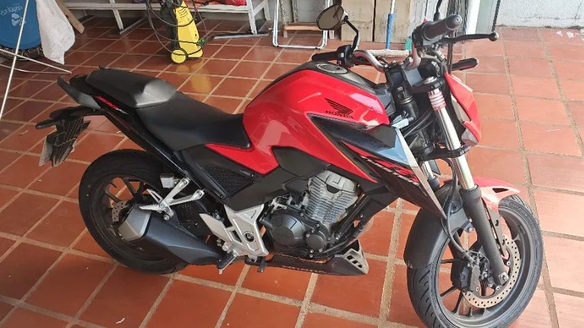 Honda CB300F - Foto 4