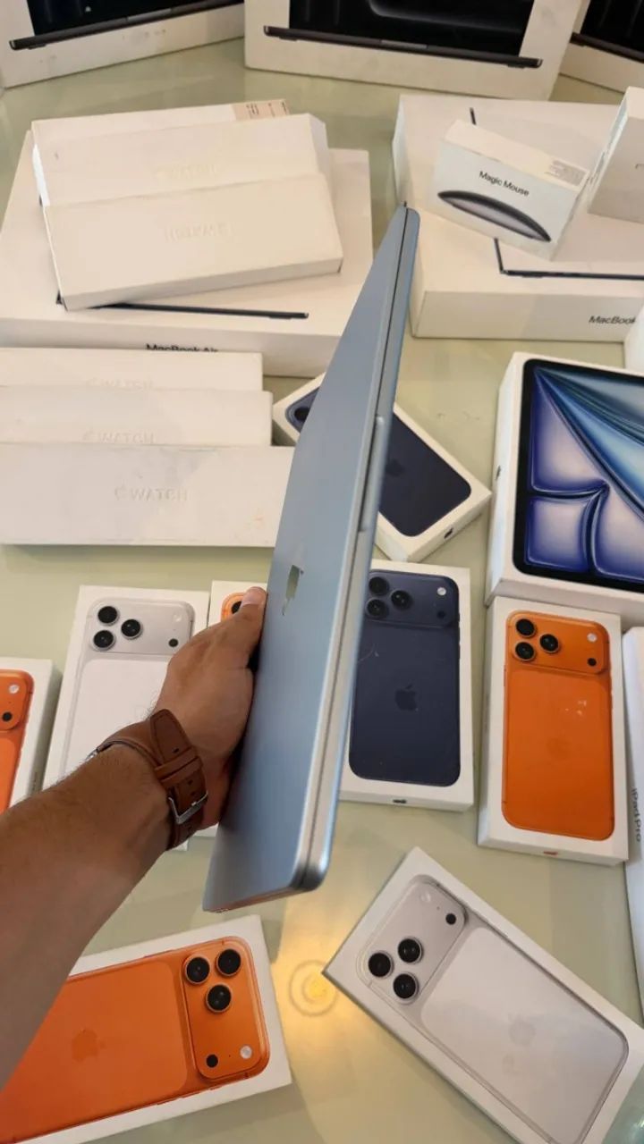 MacBook M4 Air 16GB 256GB - Sky Blue - Bateria 100% 11 Ciclos - 3