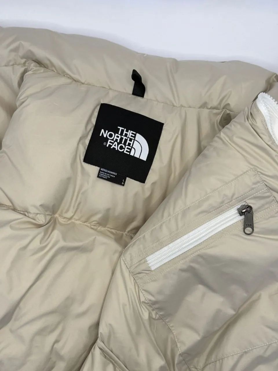 jaqueta the north face 1996 branco/bege - Foto 4