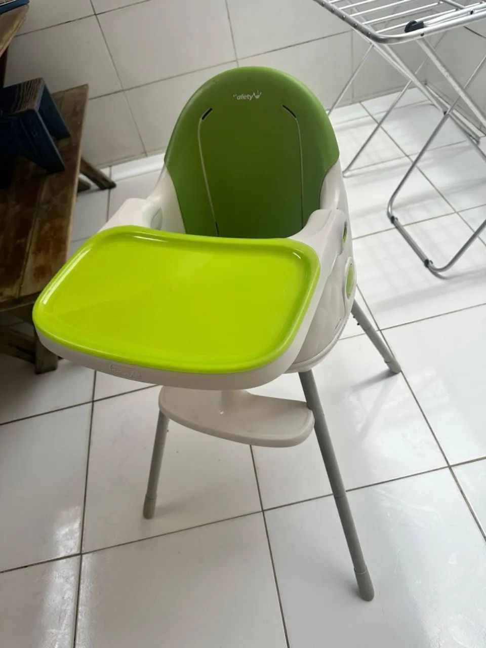 Cadeira alimentação SAFETY 1st