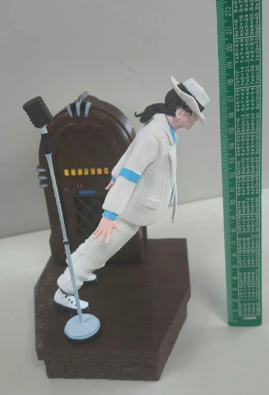 Estátua Michael Jackson Diorama - Foto 3
